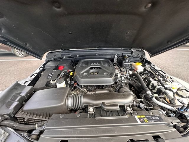 Used 2019 Jeep Wrangler Sport AWD/4WD image 17