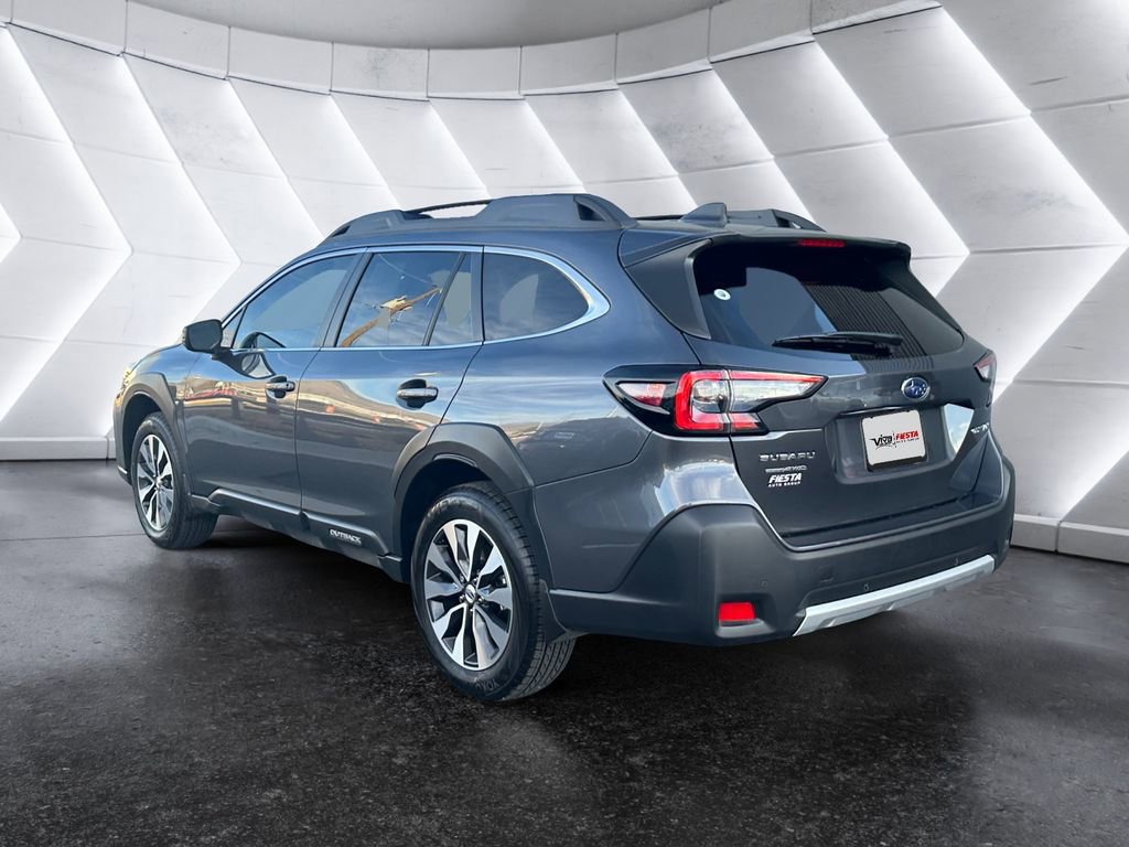 Used 2025 Subaru Outback Limited image 6