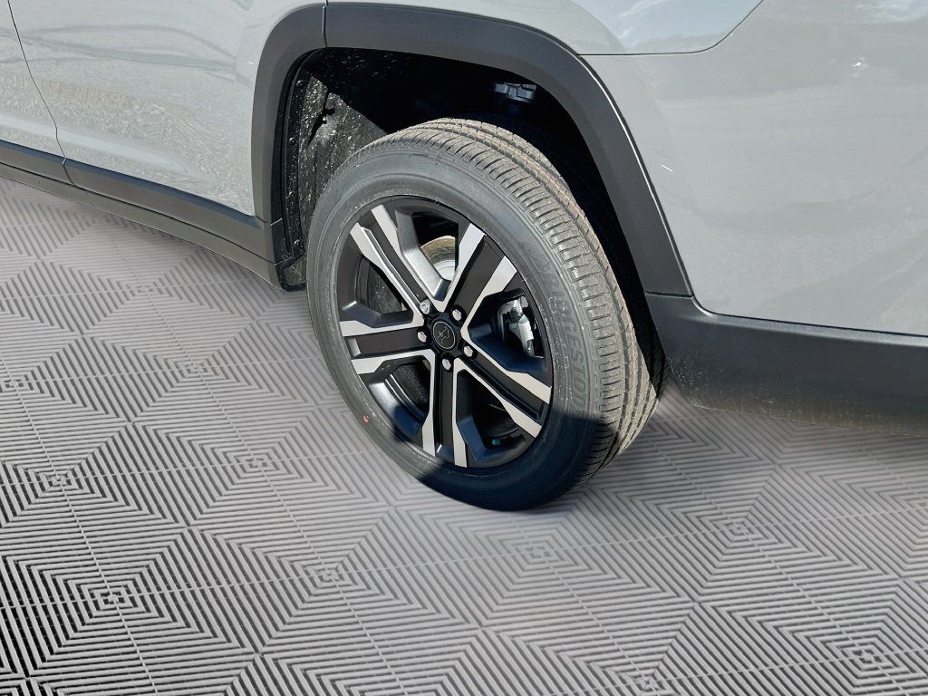 New 2027 Jeep Grand Cherokee L Limited AWD/4WD image 38