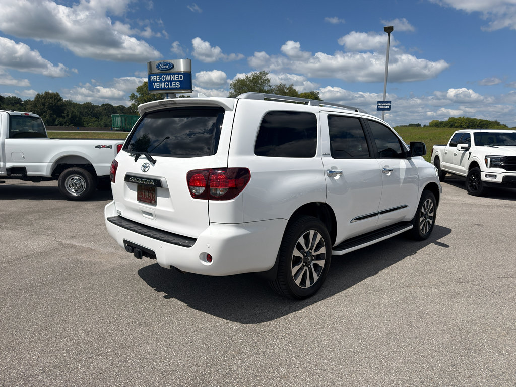 Used 2021 Toyota Sequoia Limited w/ Safety & Convenience Package AWD/4WD image 2