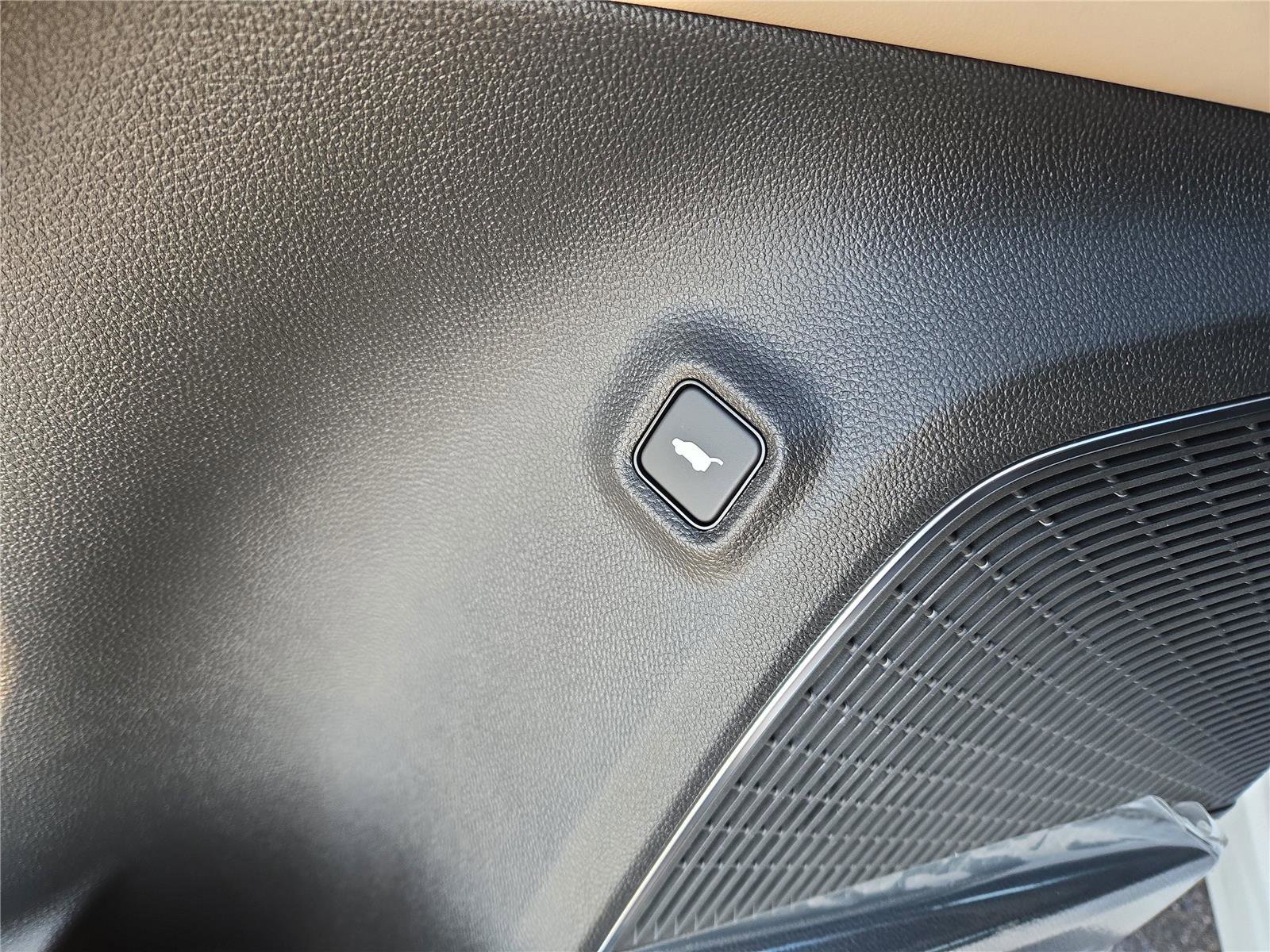 New 2026 Acura MDX SH-AWD w/ Advance Package image 16