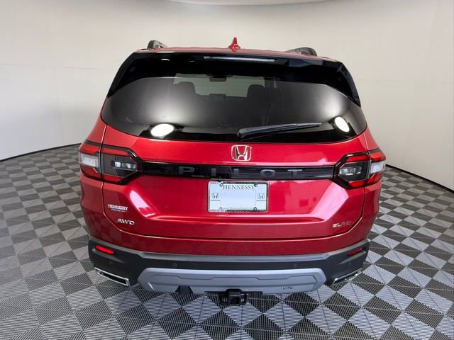 Used 2025 Honda Pilot Elite image 5