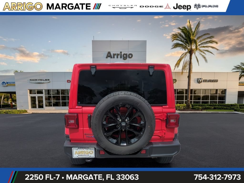 Used 2025 Jeep Wrangler Unlimited Sahara AWD/4WD image 6