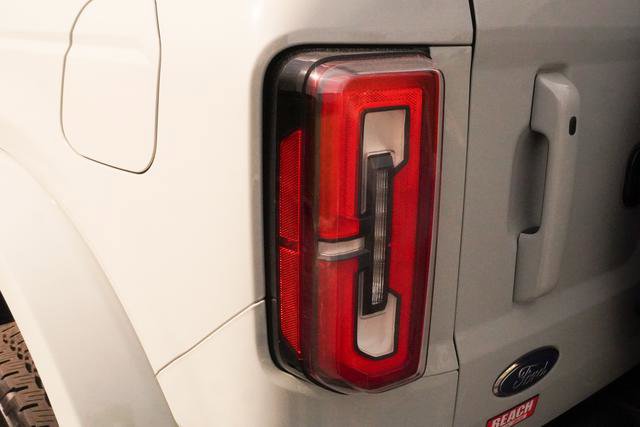 Used 2023 Ford Bronco Outer Banks image 35