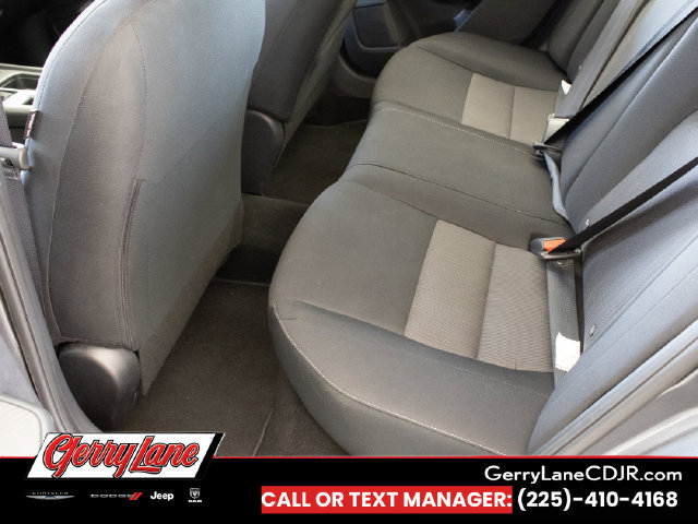 Used 2025 Nissan Sentra SV FWD image 17