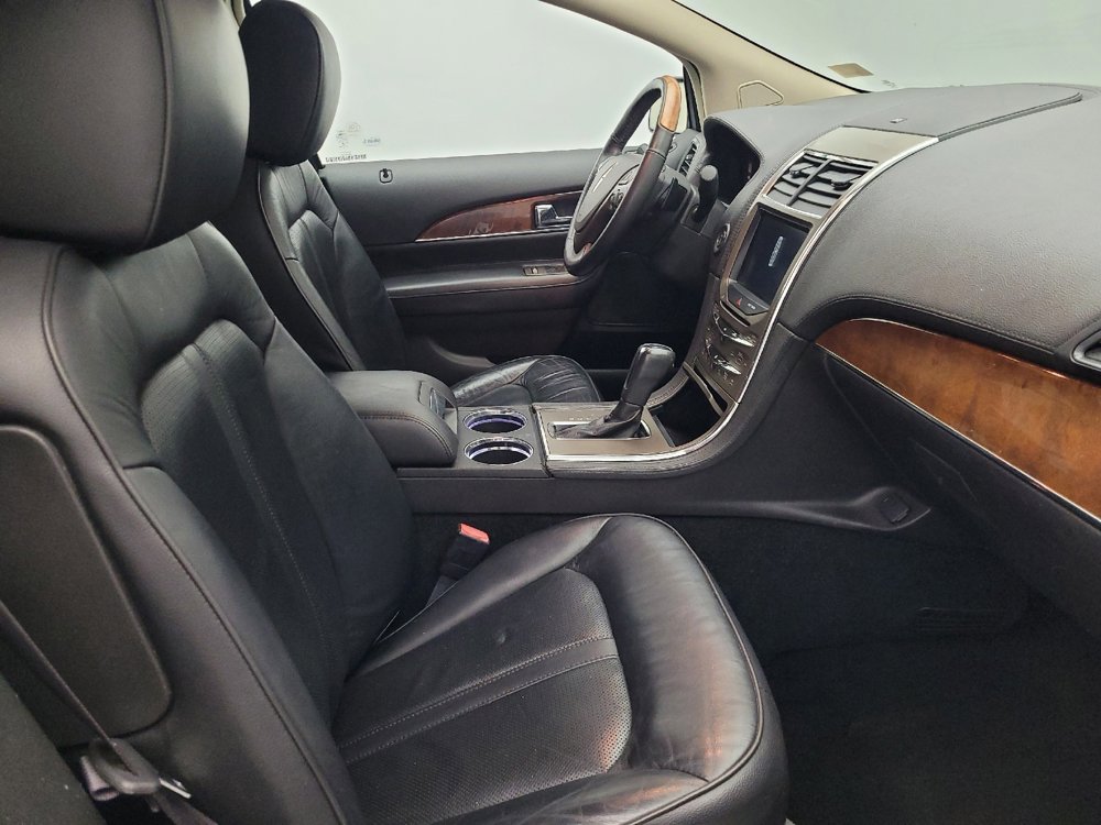 Used 2014 Lincoln MKX AWD w/ Equipment Group 102A image 21