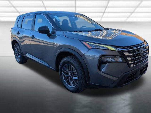 Used 2024 Nissan Rogue S FWD image 1