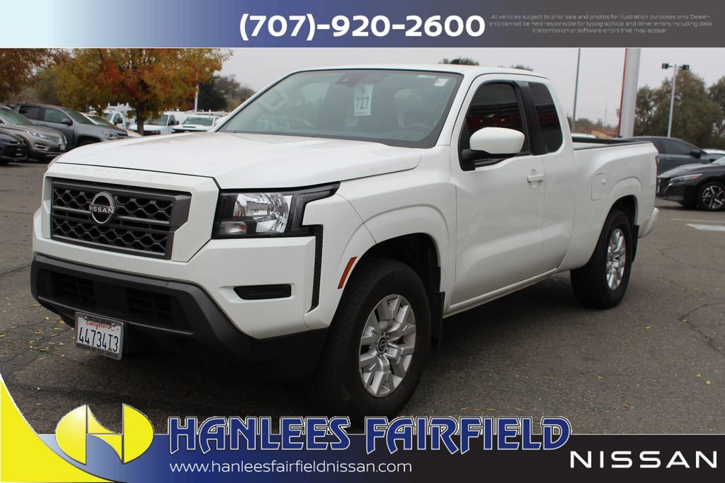 Used 2023 Nissan Frontier SV w/ Tow Package image 3