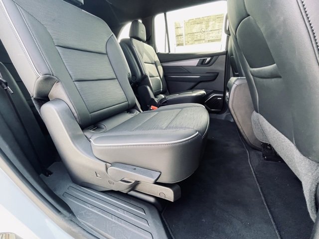 New 2025 Buick Enclave Sport Touring w/ Power Package image 28