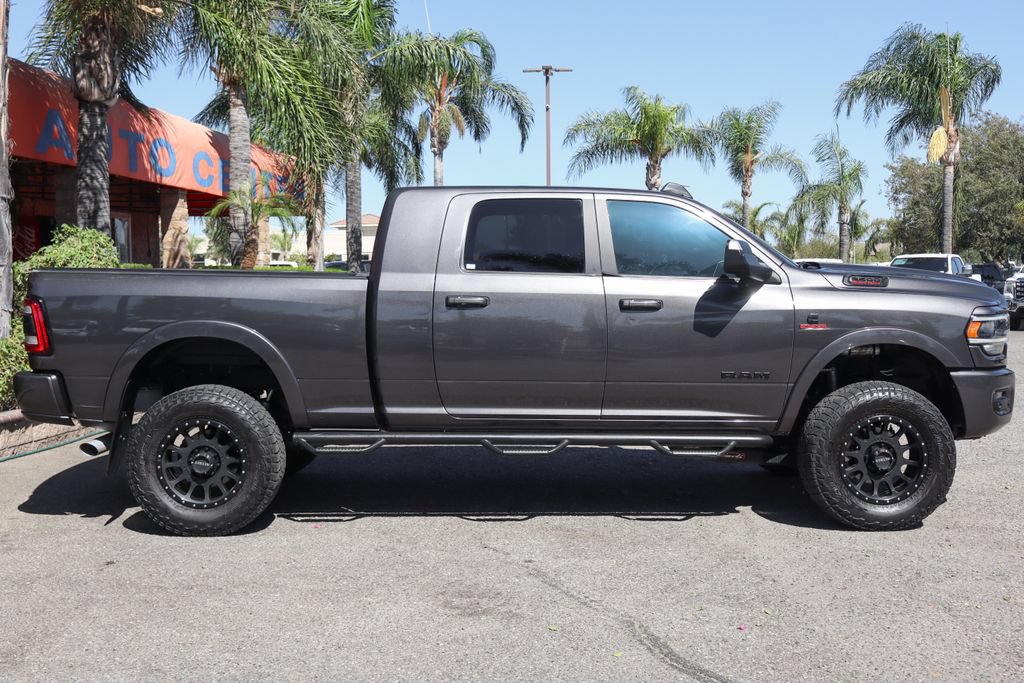 Used 2020 RAM 2500 Laramie w/ Night Edition AWD/4WD image 11