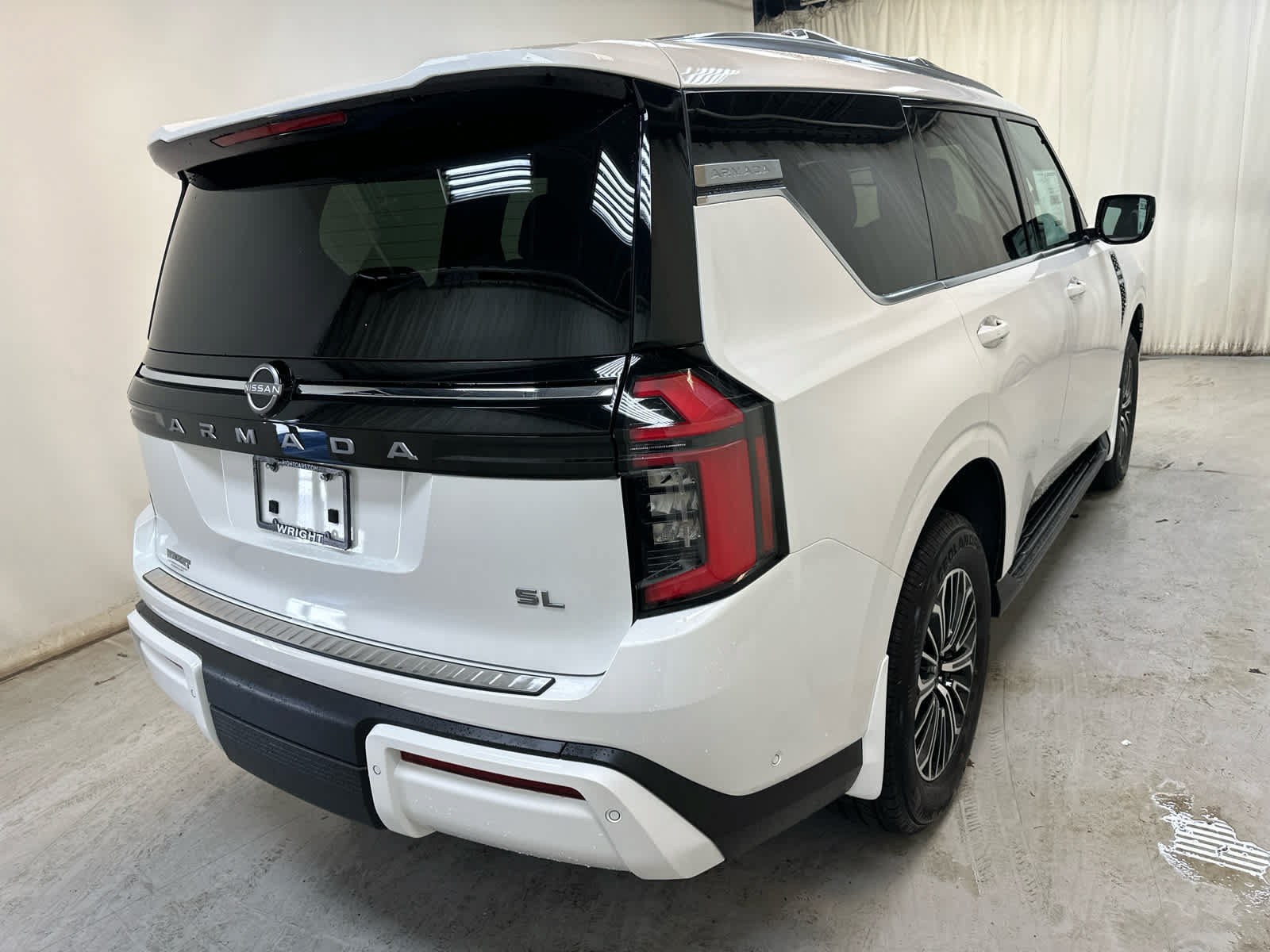 New 2026 Nissan Armada SL w/ Captain's Chari Seat Package AWD/4WD image 6