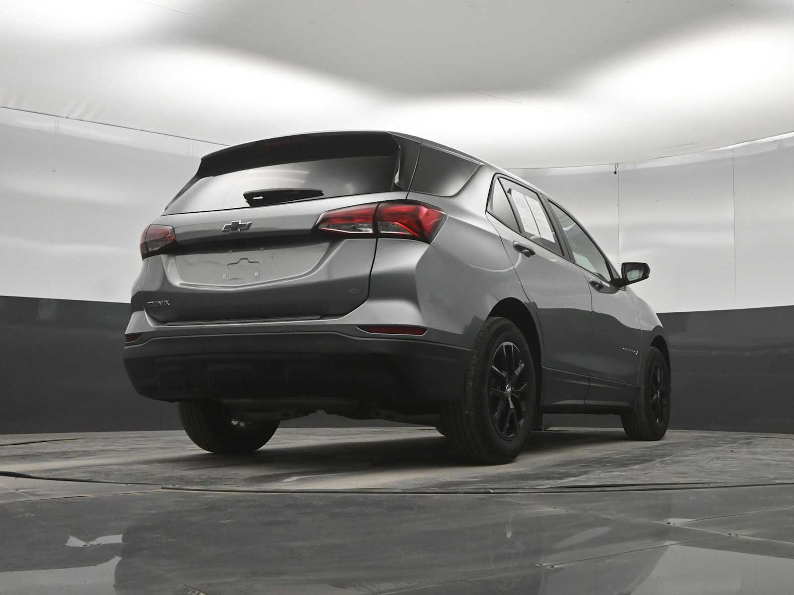 Used 2023 Chevrolet Equinox LS w/ LS Convenience Package FWD image 37