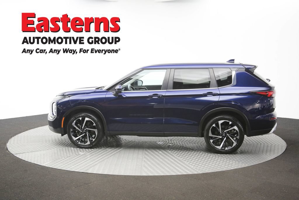 Used 2024 Mitsubishi Outlander SE FWD image 59