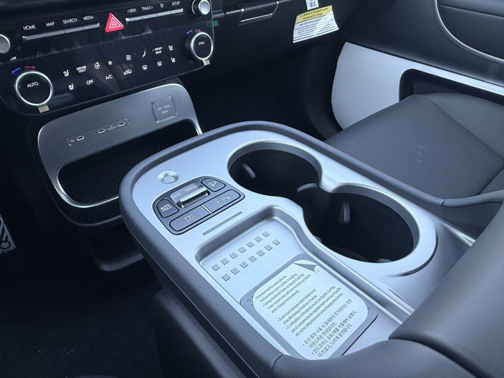 New 2026 Hyundai Ioniq 9 Calligraphy image 19