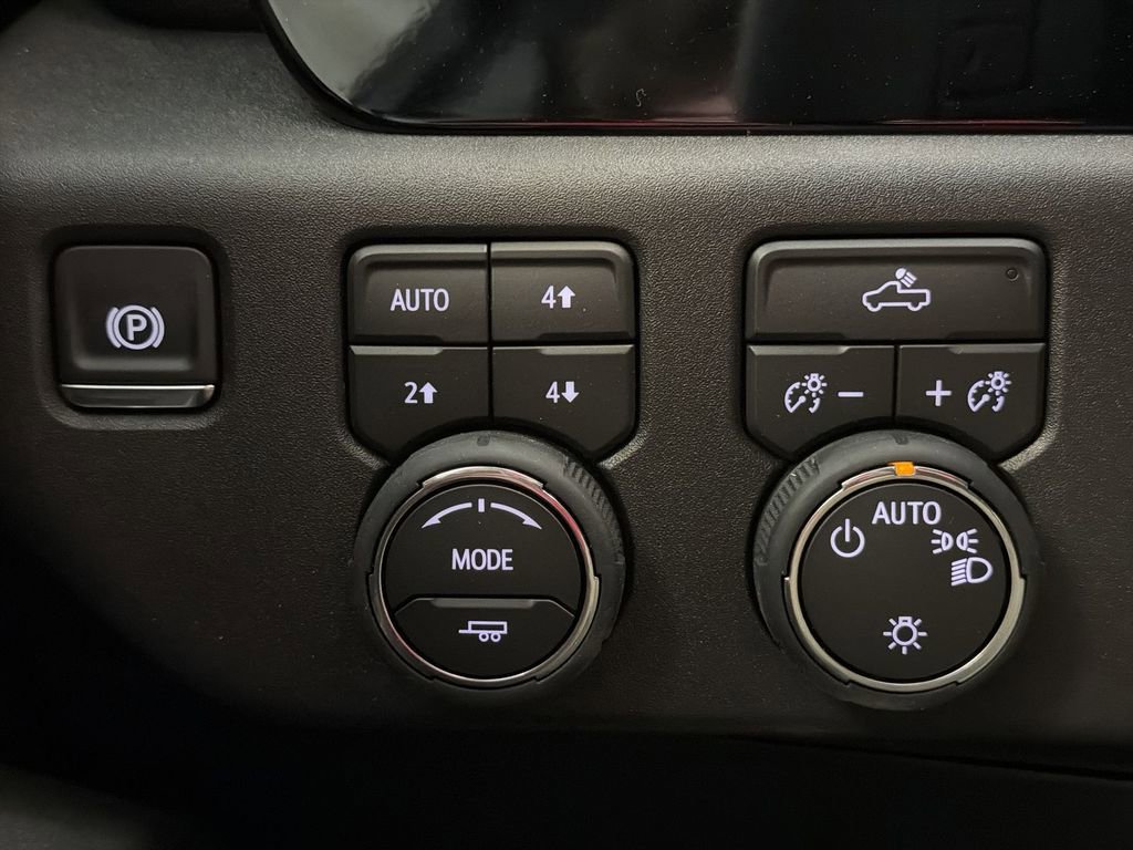 New 2026 Chevrolet Silverado 1500 LT w/ Z71 Off-Road Package image 18