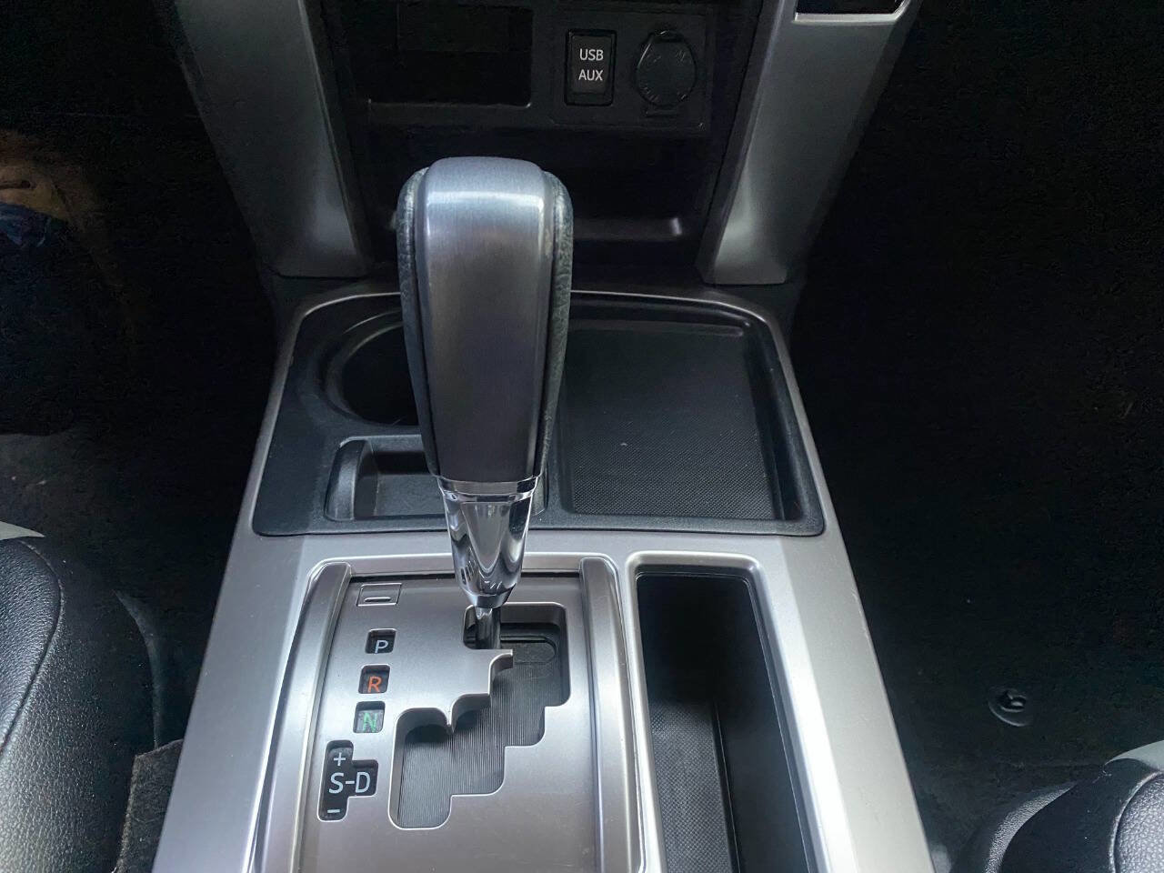 Used 2017 Toyota 4Runner SR5 Premium image 32