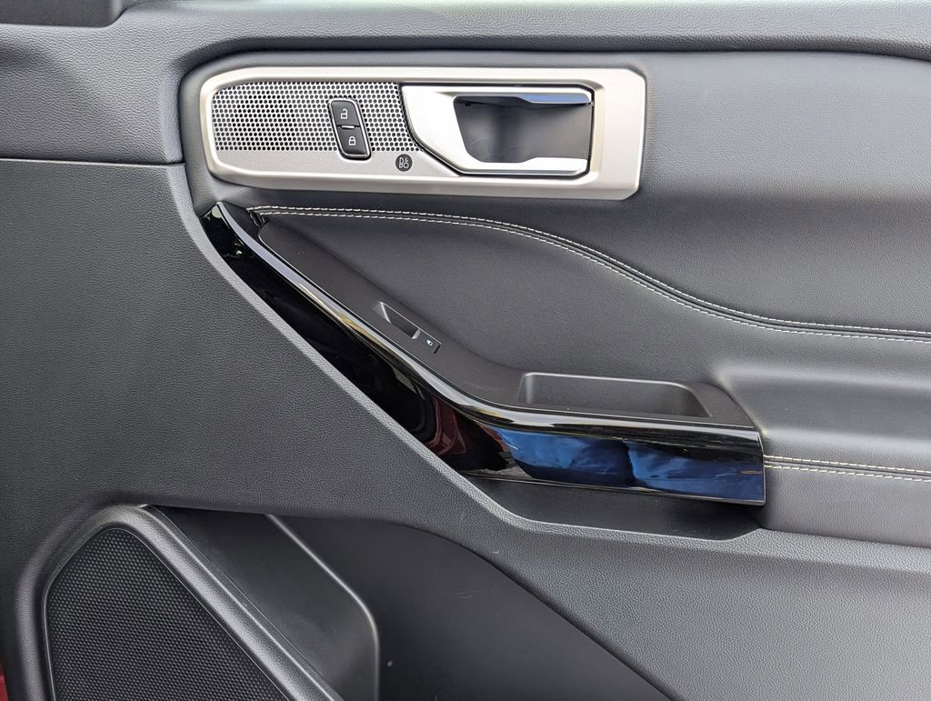 Used 2023 Ford Explorer ST w/ Equipment Group 401A image 31