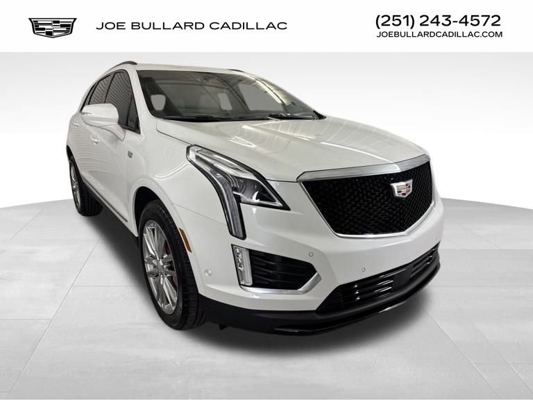 Certified 2025 Cadillac XT5 Sportv w/ Technology Package