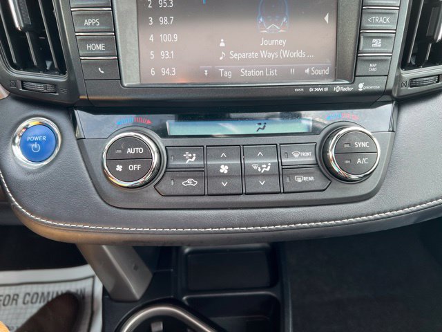 Used 2016 Toyota RAV4 Limited AWD/4WD image 19