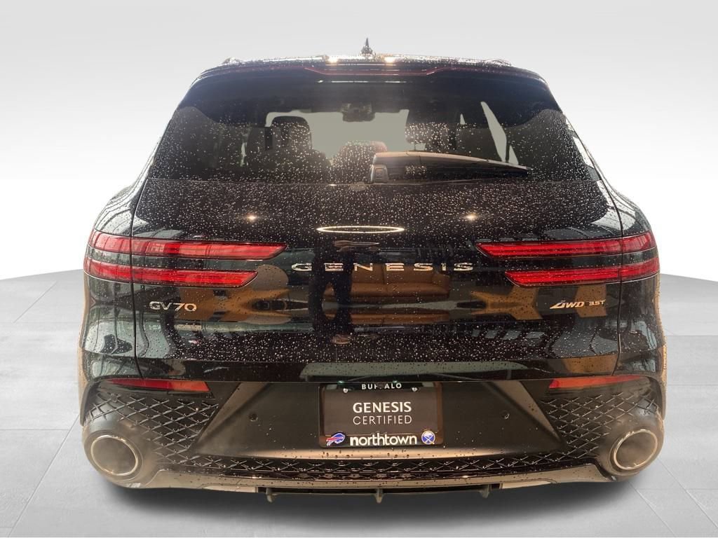 Certified 2025 Genesis GV70 3.5T Sport w/ Sport Advanced Package image 39