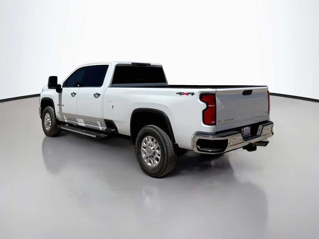 Used 2024 Chevrolet Silverado 2500 LTZ w/ LTZ Premium Package AWD/4WD image 5