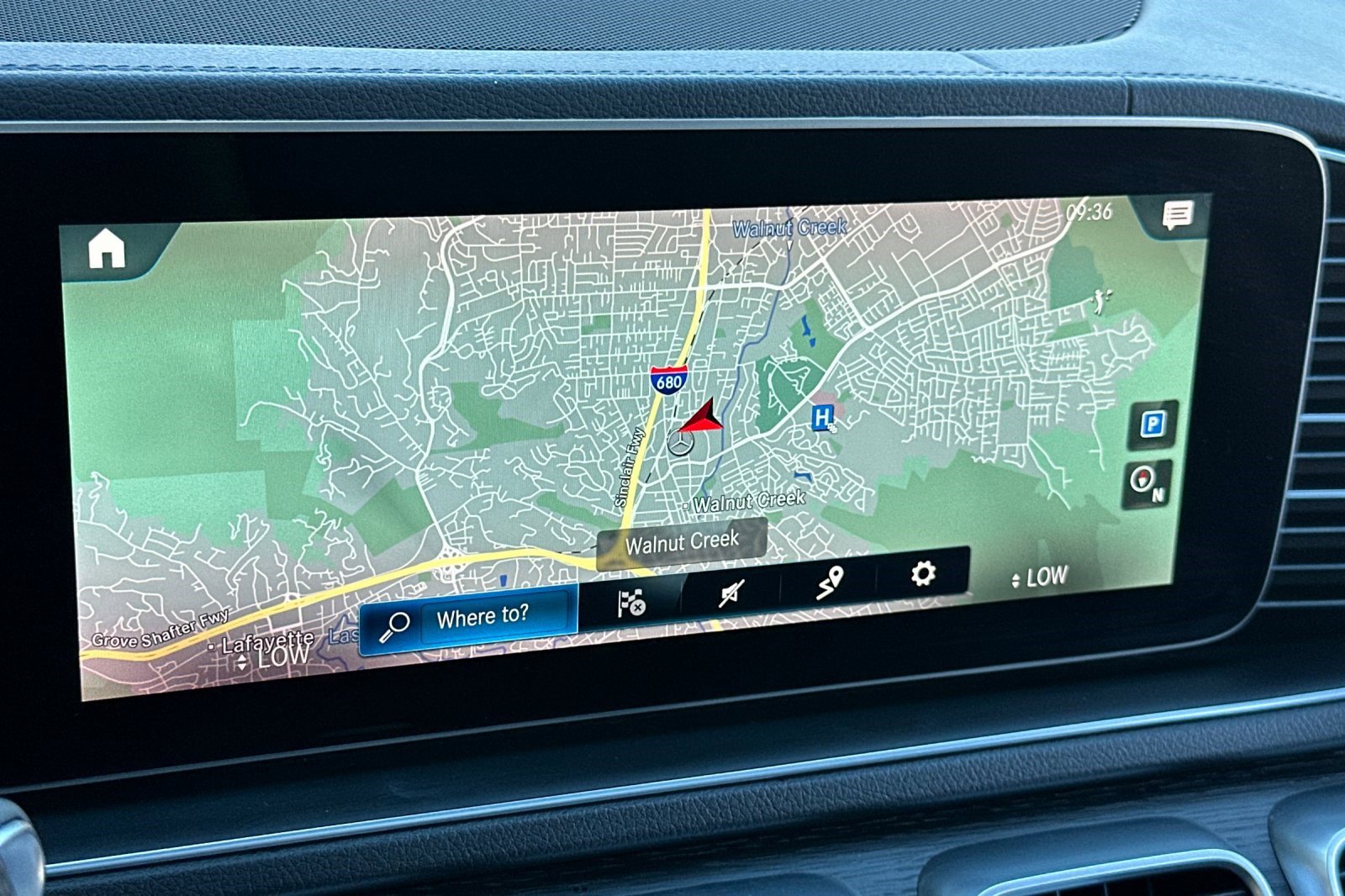 Used 2023 Mercedes-Benz GLS 450 450 image 25