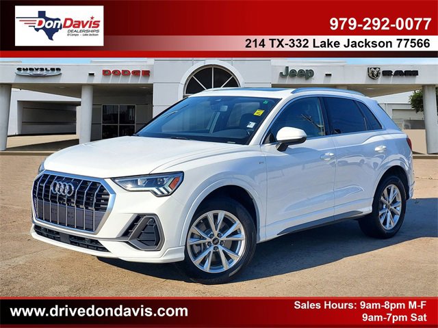 Used 2024 Audi Q3 2.0T Premium