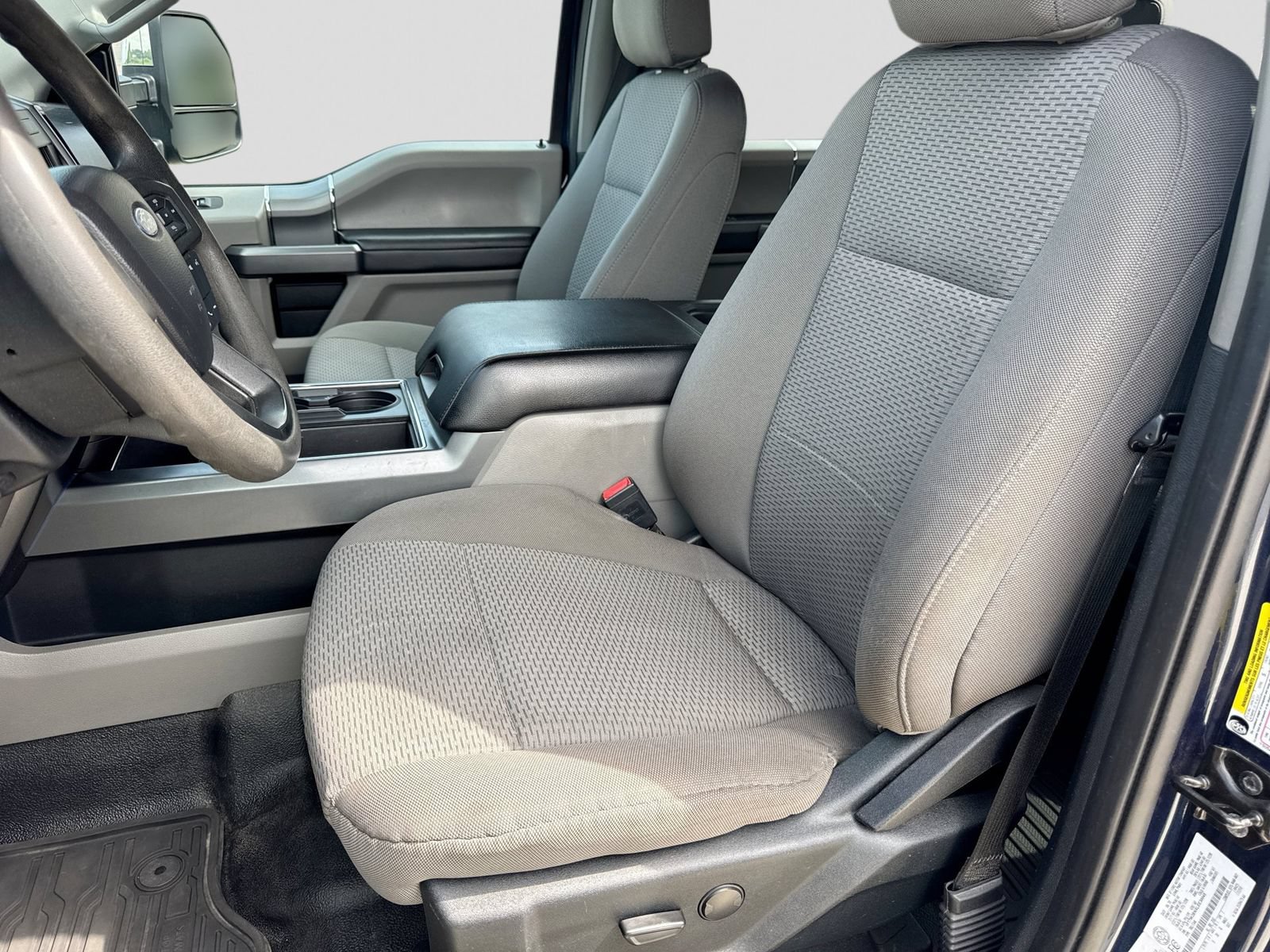 Used 2020 Ford F250 XLT w/ XLT Premium Package AWD/4WD image 18