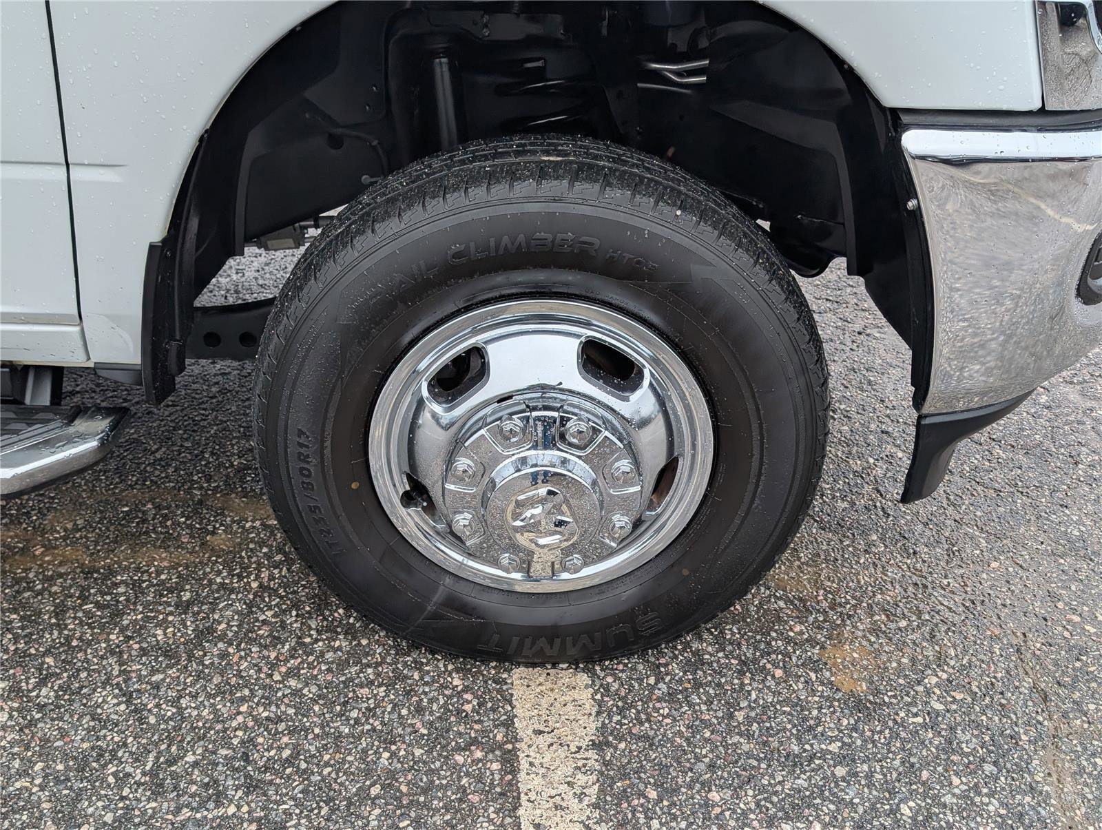 Used 2024 RAM 3500 Big Horn image 10