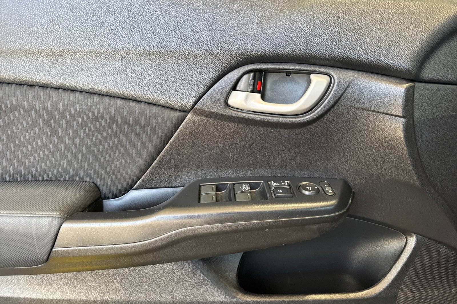 Used 2015 Honda Civic LX image 11