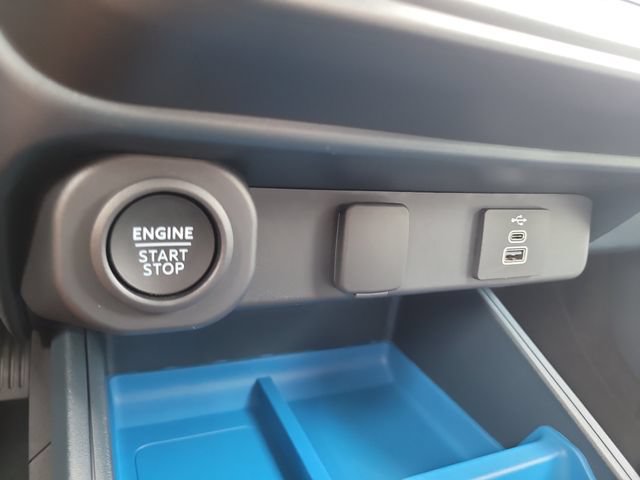 New 2026 Ford Maverick XLT FWD image 24