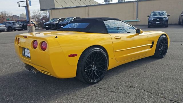 Used 2004 Chevrolet Corvette Convertible w/ Preferred Equipment Group image 4