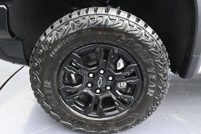 New 2026 Chevrolet Silverado 1500 ZR2 AWD/4WD image 17