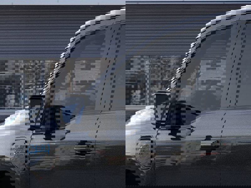 New 2025 Ford F150 Lightning Lariat image 20