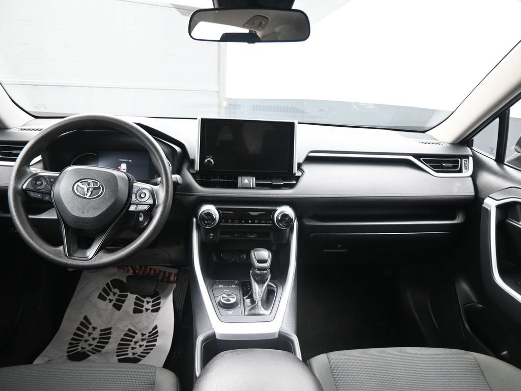 Used 2025 Toyota RAV4 LE image 14