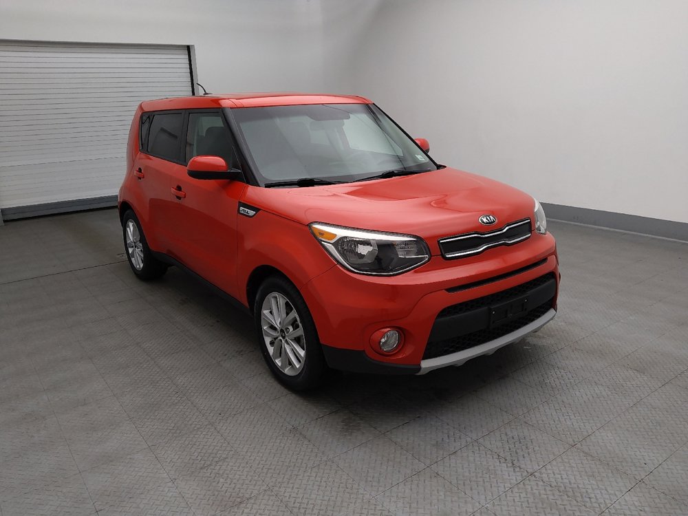 Used 2019 Kia Soul + image 13
