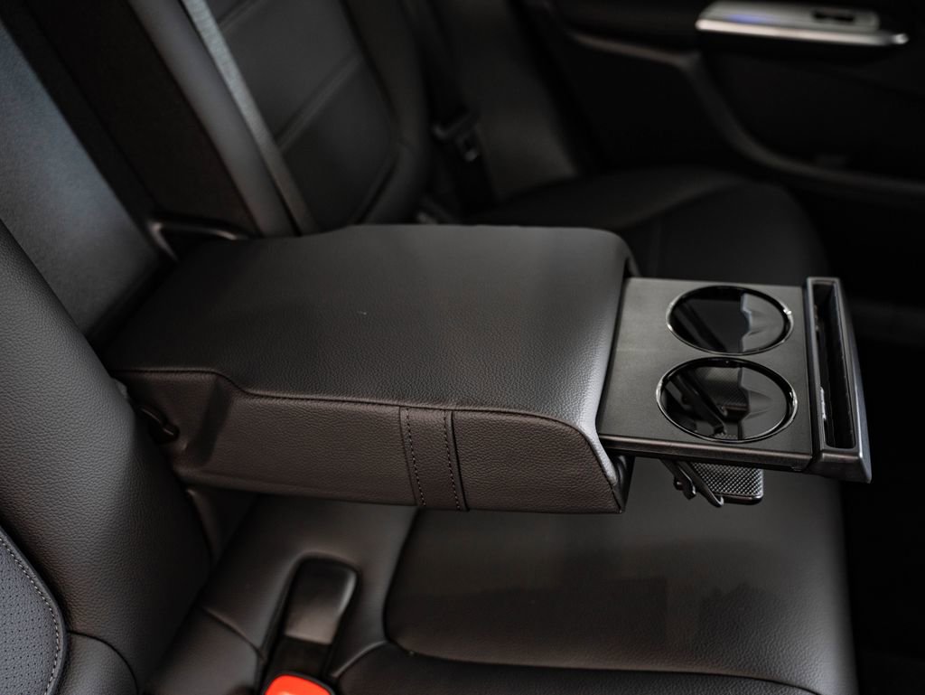 New 2026 Mercedes-Benz GLC 300 4MATIC image 44