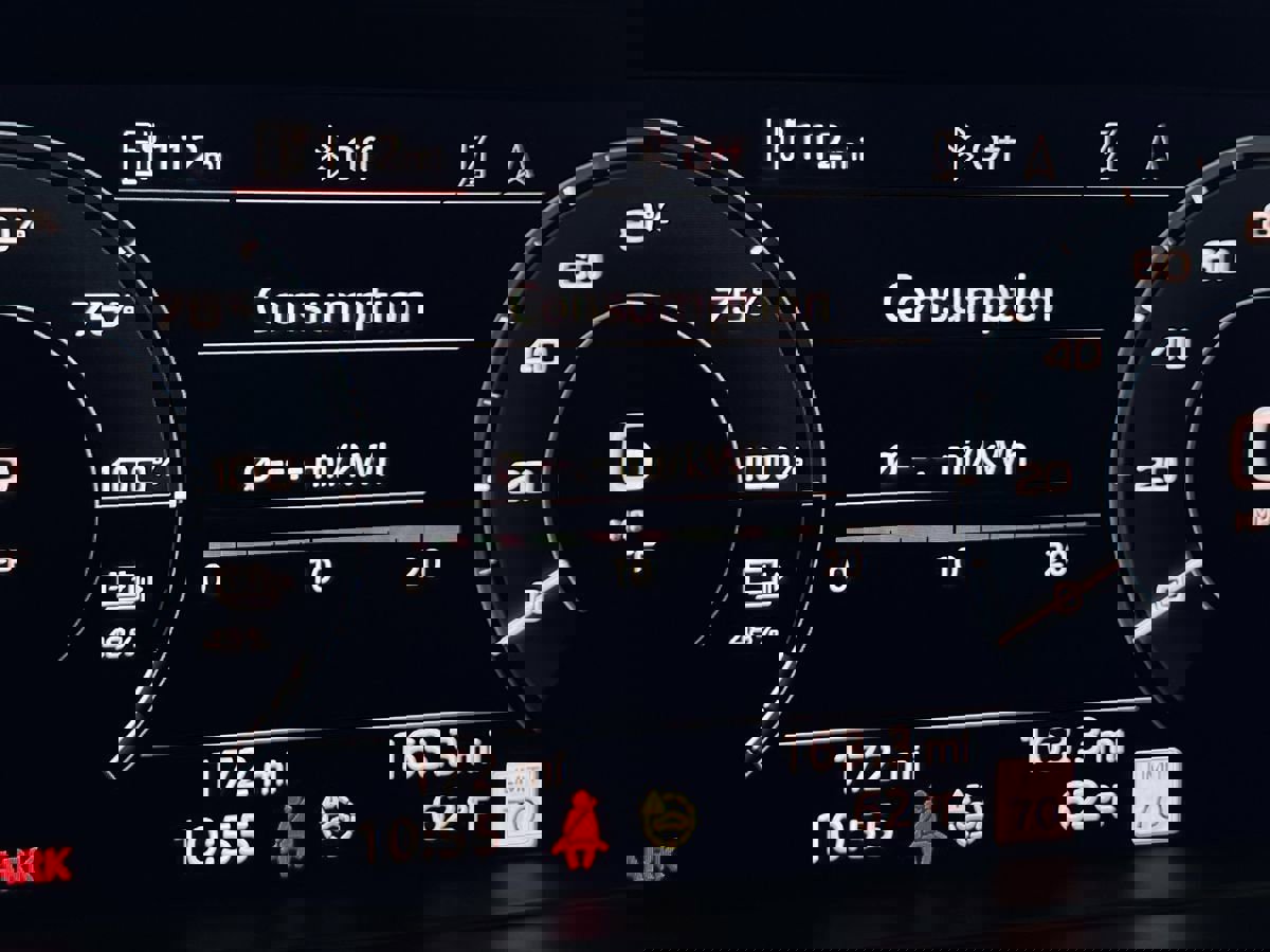 Used 2024 Audi Q4 e-tron Premium Plus w/ Premium Plus image 24