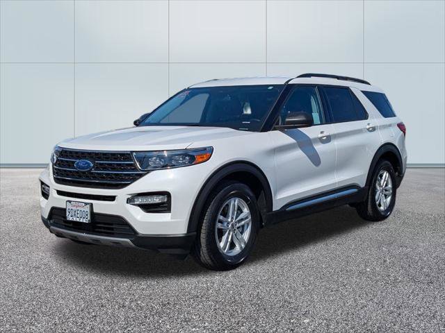 Certified 2022 Ford Explorer XLT w/ Equipment Group 202A