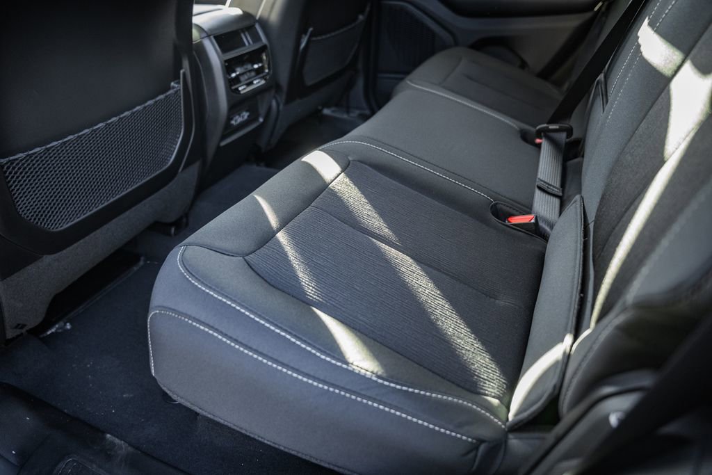 New 2025 Jeep Grand Cherokee Laredo X w/ MOPAR Finishing Package image 30