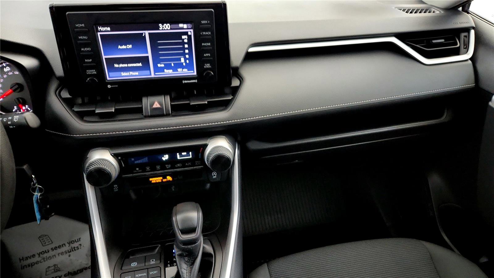 Certified 2022 Toyota RAV4 LE image 29