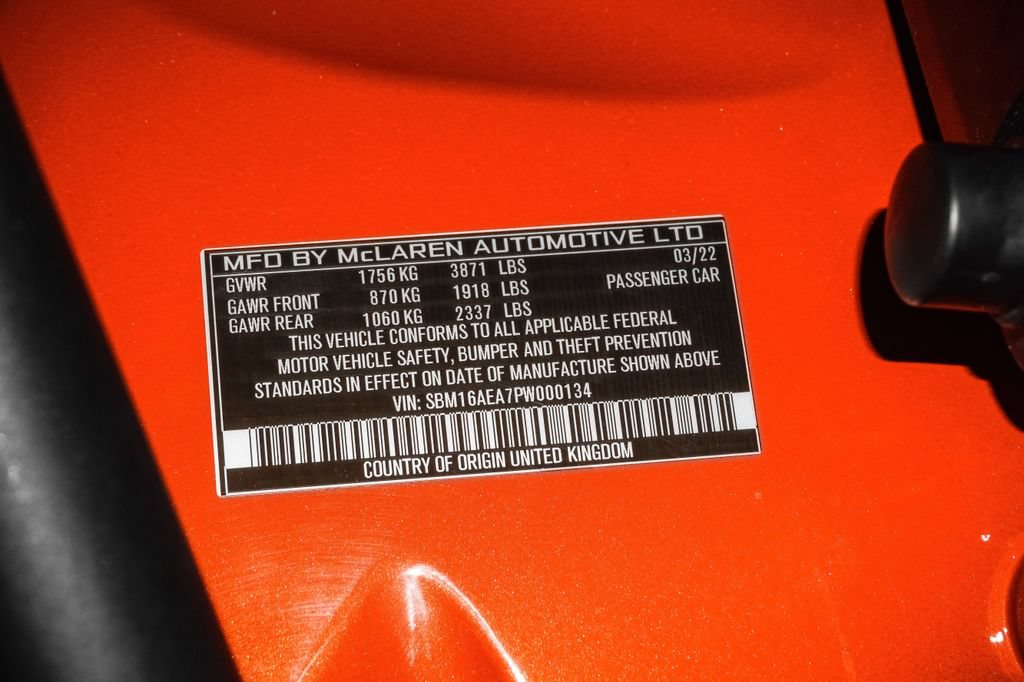 Used 2023 McLaren Artura RWD image 32