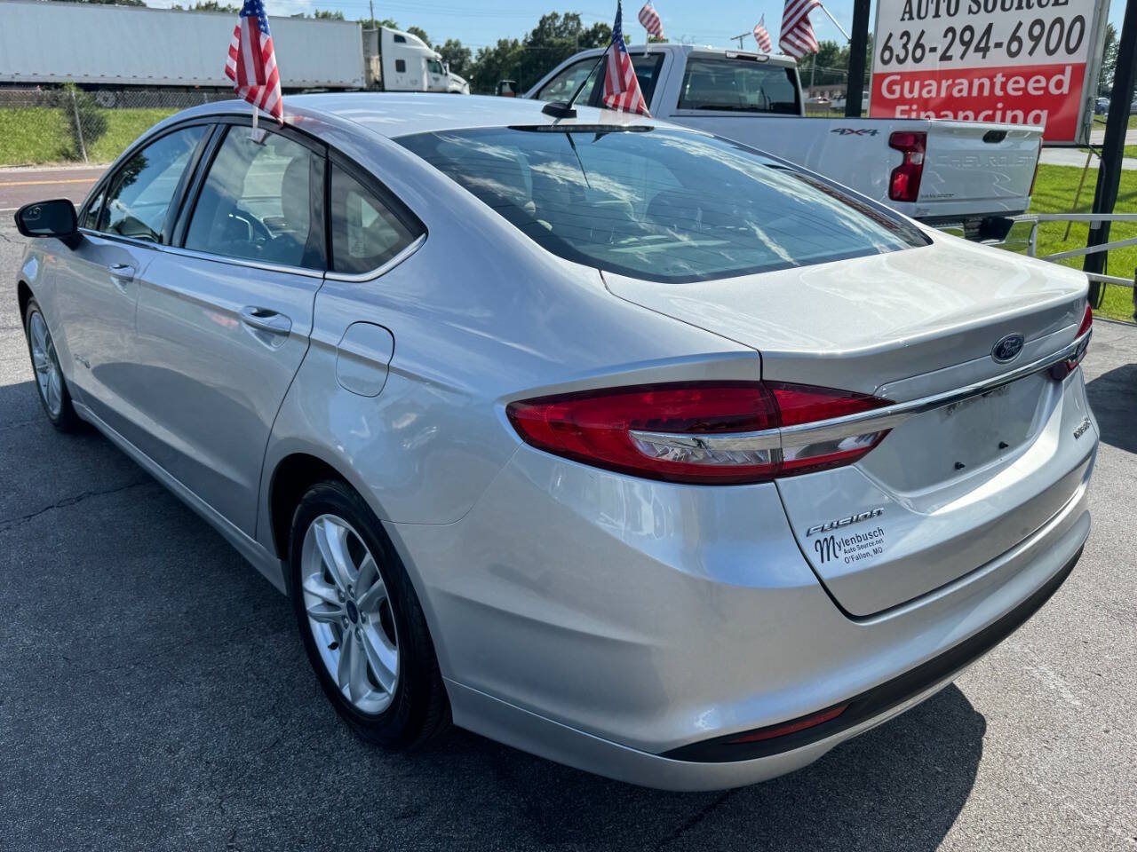 Used 2018 Ford Fusion S FWD image 8