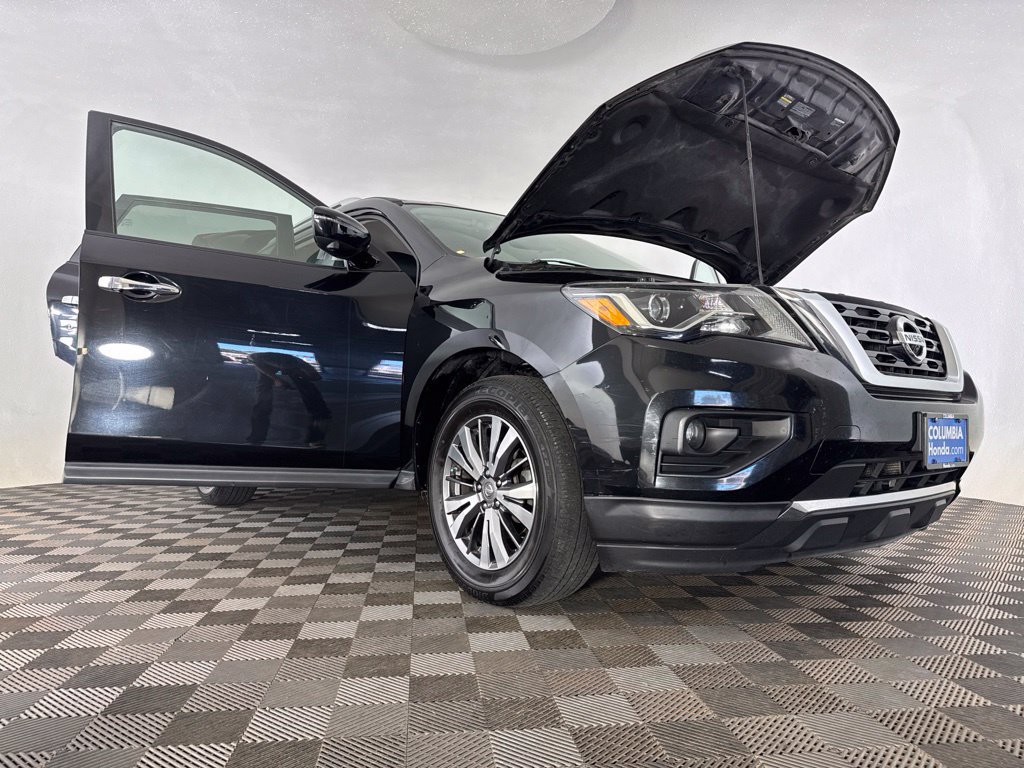 Used 2018 Nissan Pathfinder SL FWD image 20