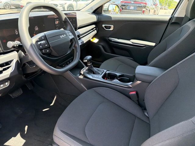 New 2026 Kia K4 FWD image 18