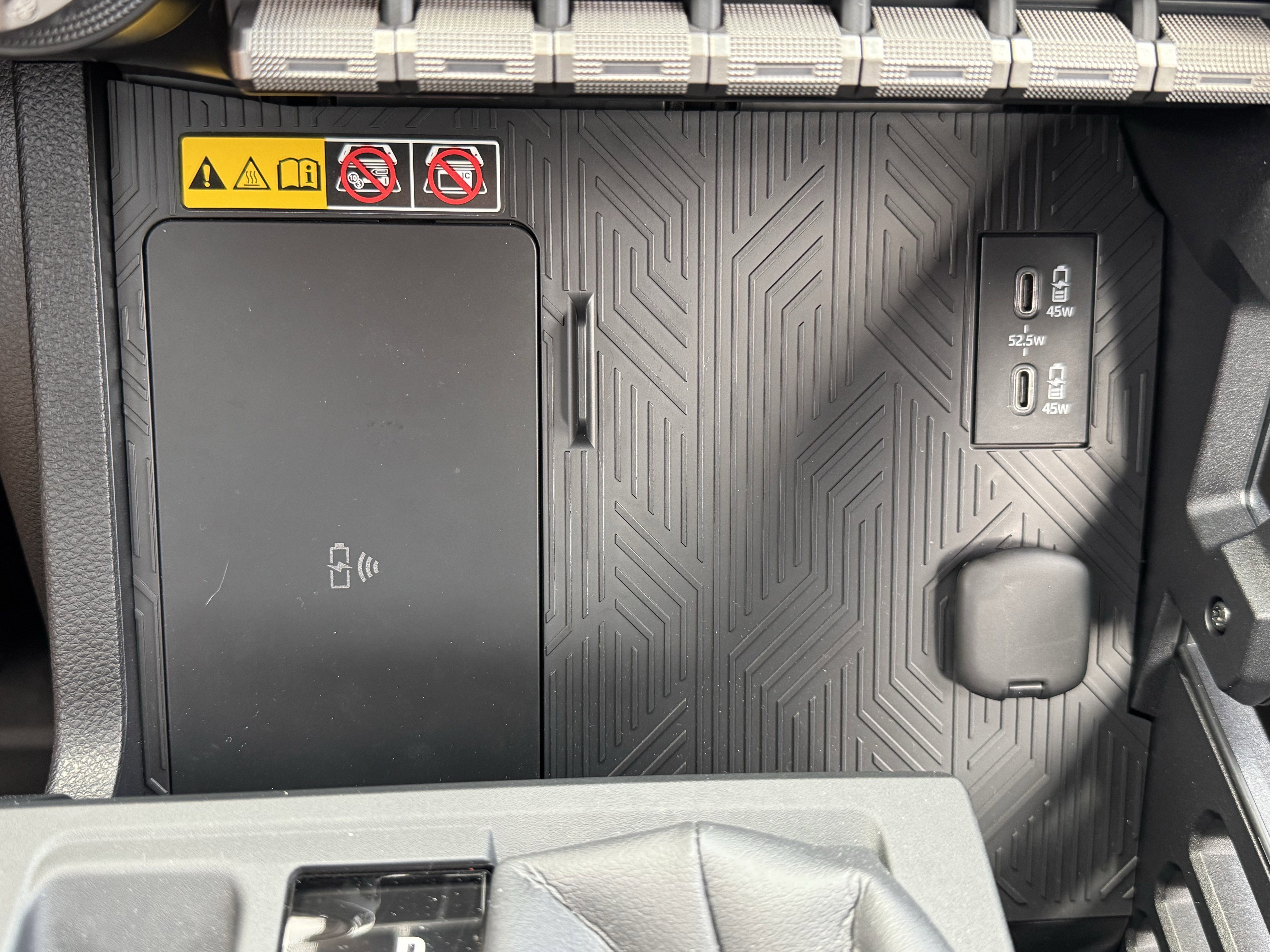 Used 2025 Toyota 4Runner Trailhunter image 25