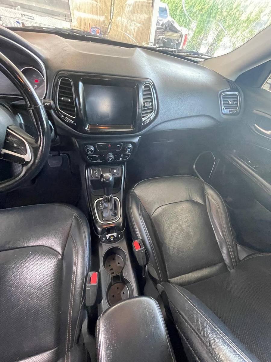 Used 2019 Jeep Compass Limited FWD image 9