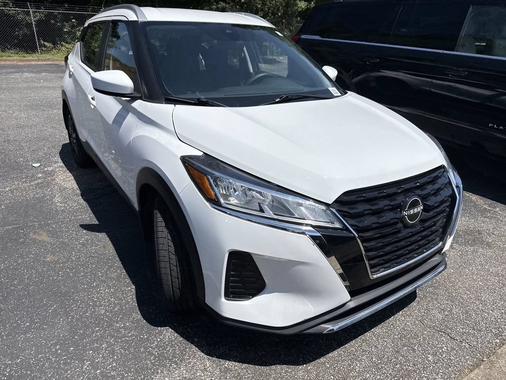 Used 2022 Nissan Kicks SV FWD video 2