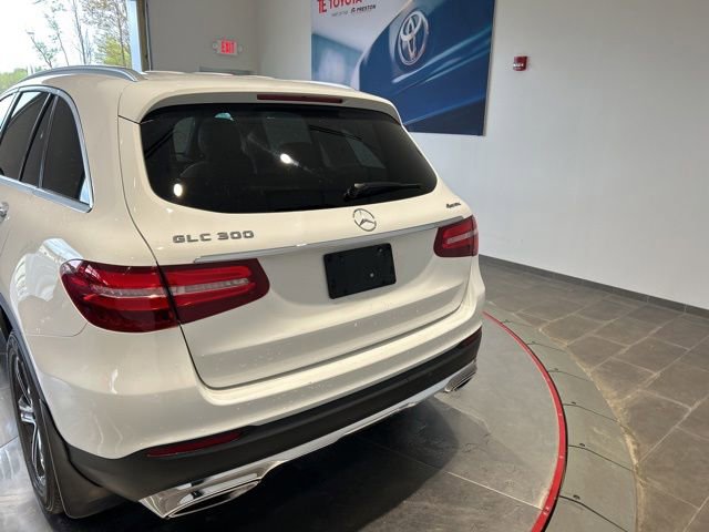 Used 2018 Mercedes-Benz GLC 300 4MATIC image 5