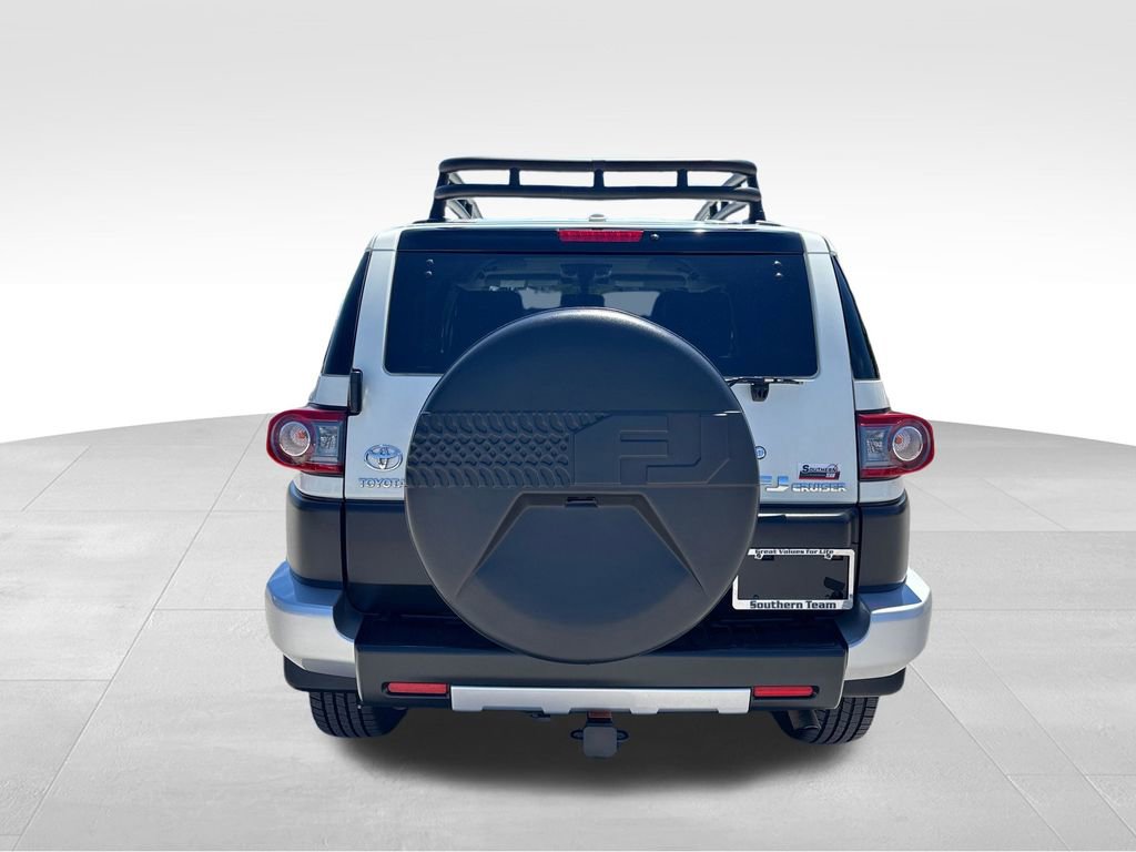 Used 2014 Toyota FJ Cruiser 4WD w/ Convenience Package image 5